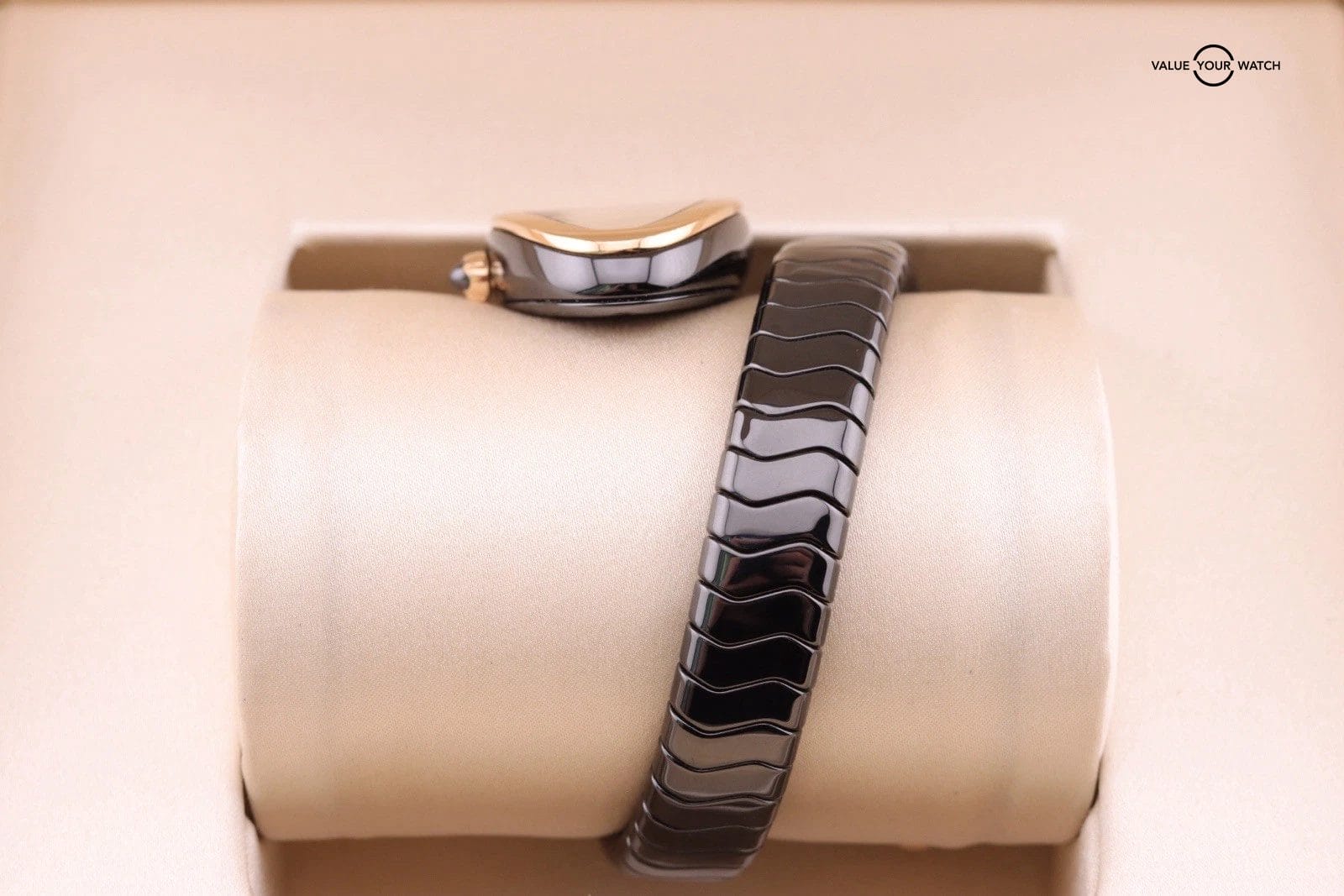 Bulgari Serpenti 18kt Gold x Ceramic | ref. 102735 | 2022 Complete Set - Image 9