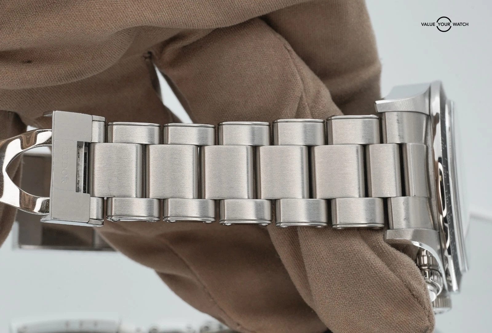 2025 Tudor Black Bay Chrono “Panda” White Dial 41mm 79360N BOXES/PAPERS! - Image 9