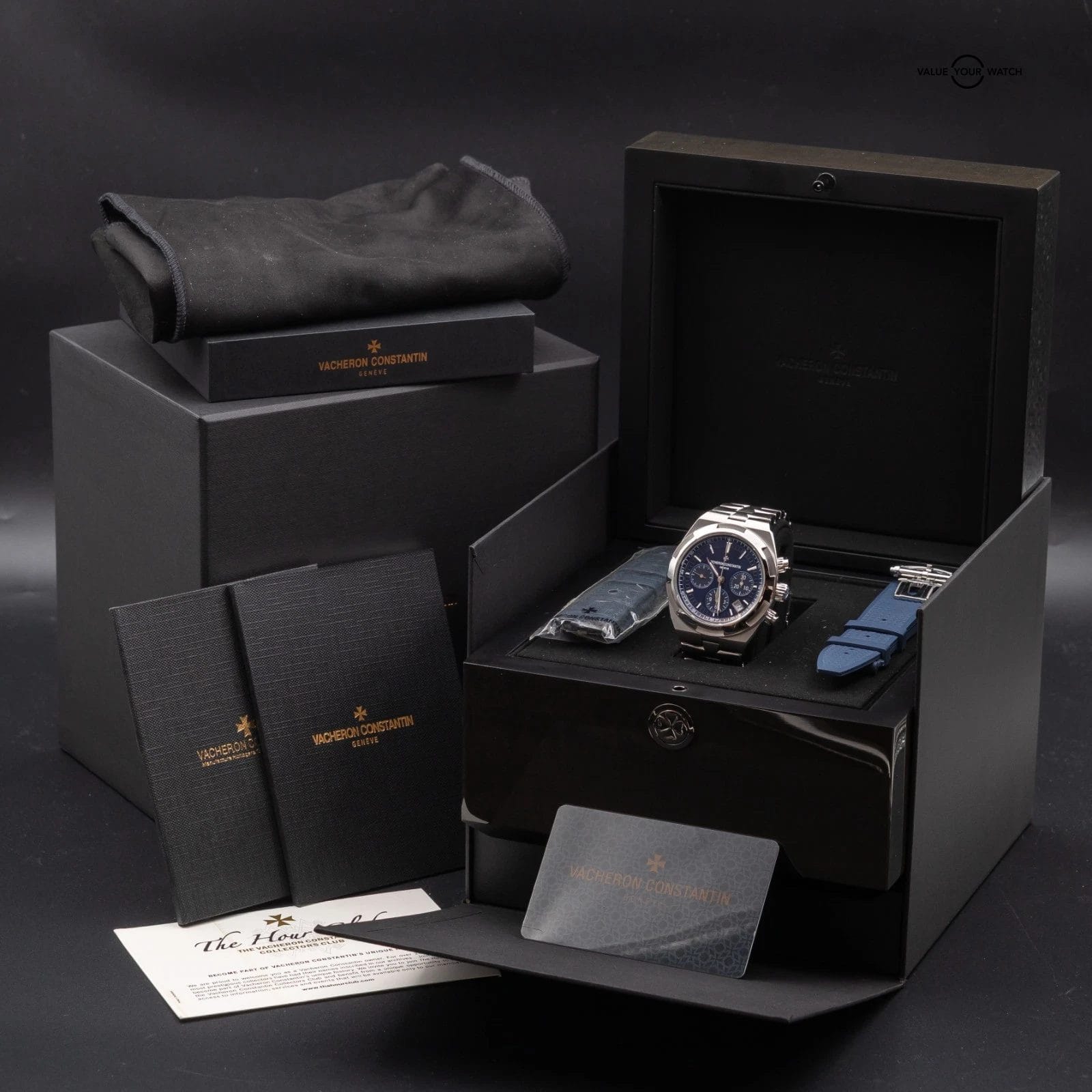 Vacheron Constantin Overseas Chronograph 5500V Blue Dial 42mm Full Set w/Straps - Image 9