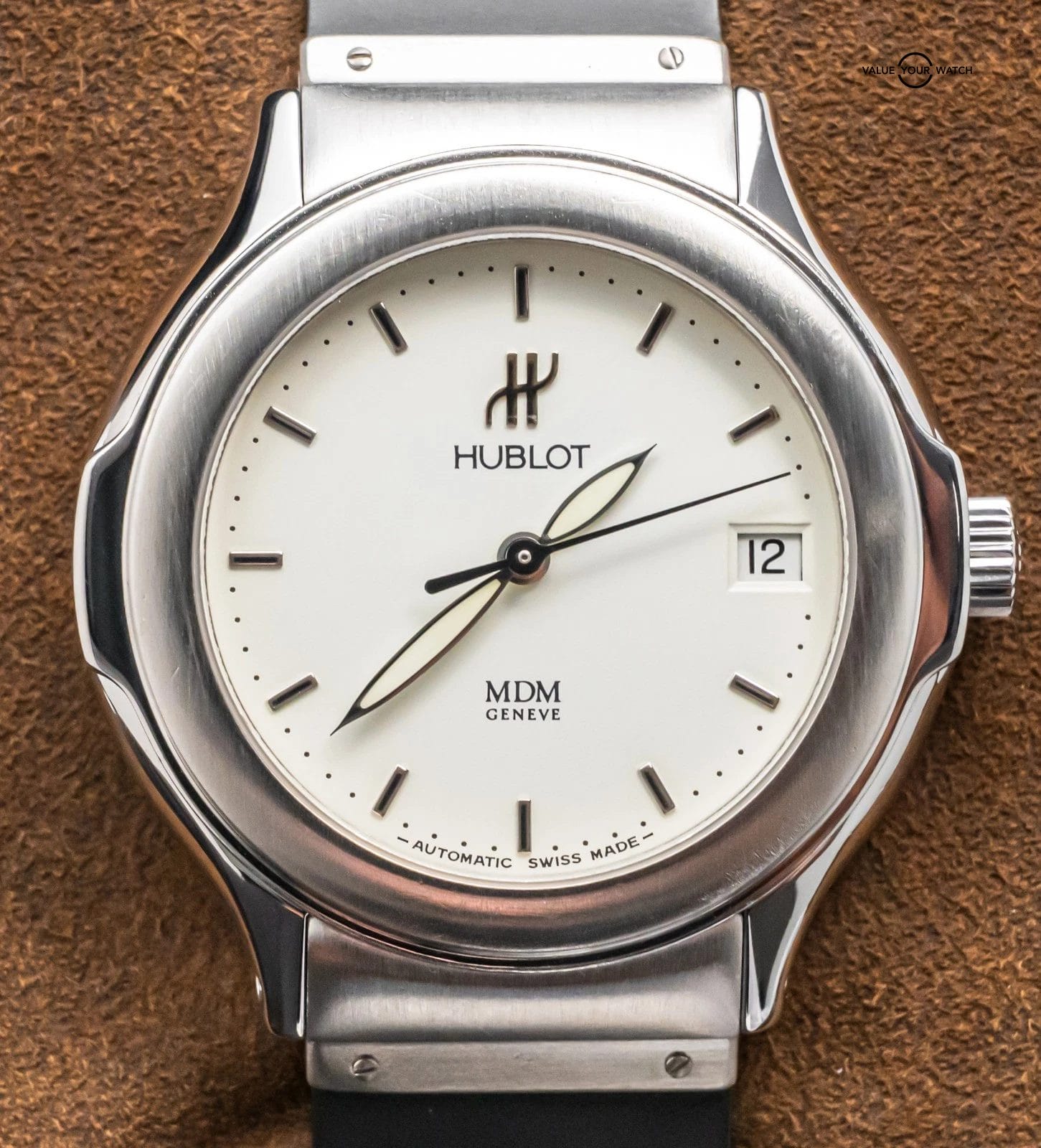 Hublot Elegant MDM Geneve 37mm White Dial Black Rubber Steel Automatic 1710.1 - Image 5