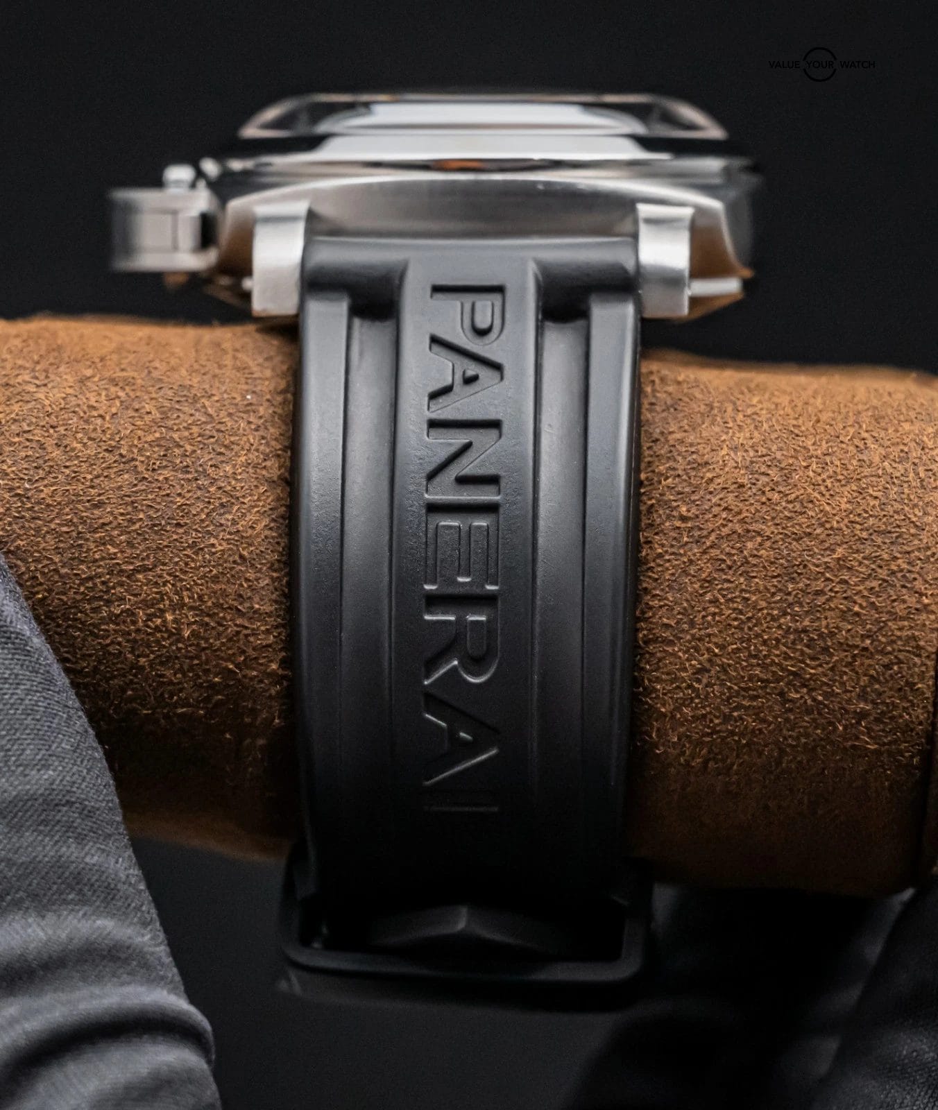 Panerai 233 Luminor 8 Days GMT $12K MSRP Black Dial PAM00233 PAM233 PAM 00233 - Image 16