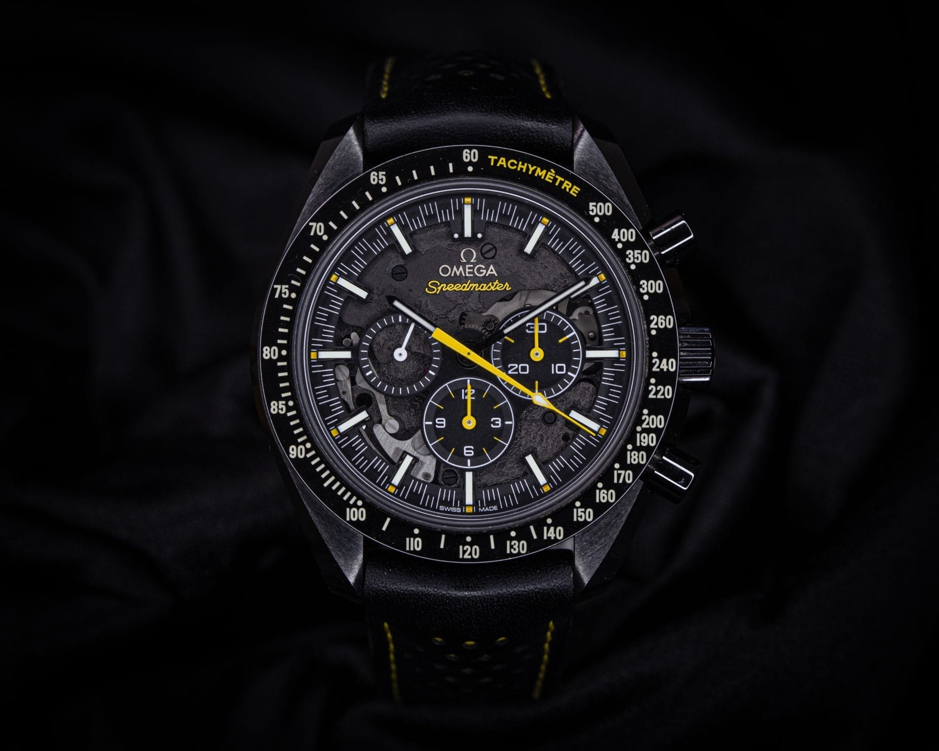 Omega Speedmaster “Dark Side of the Moon” Apollo 8 Edition | Ref. 311.92.44.30.01.001 | 44.25mm | Complete Set (2022)