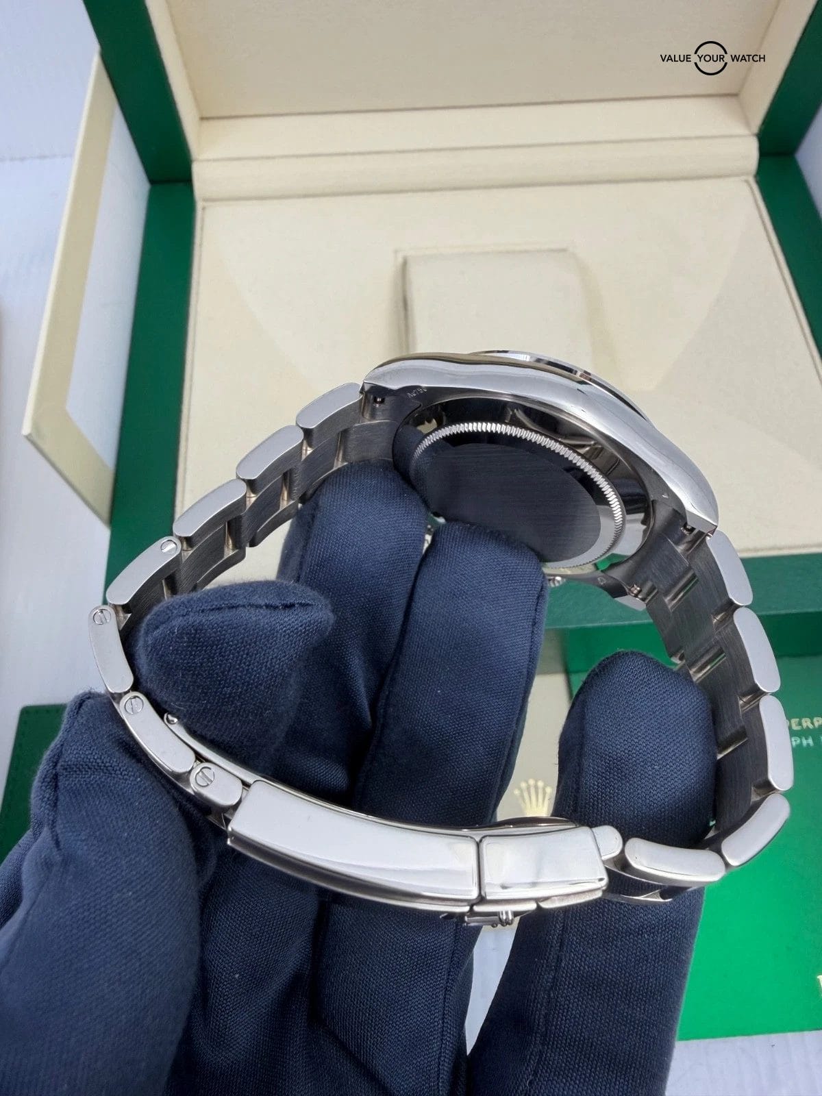 2021 MINT BOX PAPERS Rolex Daytona 18k GHOST White Gold Silver Grey Dial - Image 4