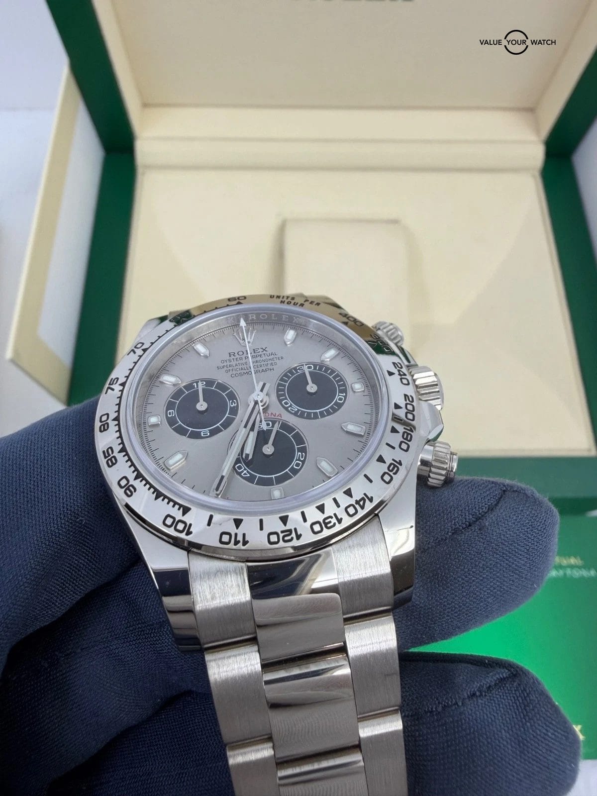 2021 MINT BOX PAPERS Rolex Daytona 18k GHOST White Gold Silver Grey Dial - Image 7