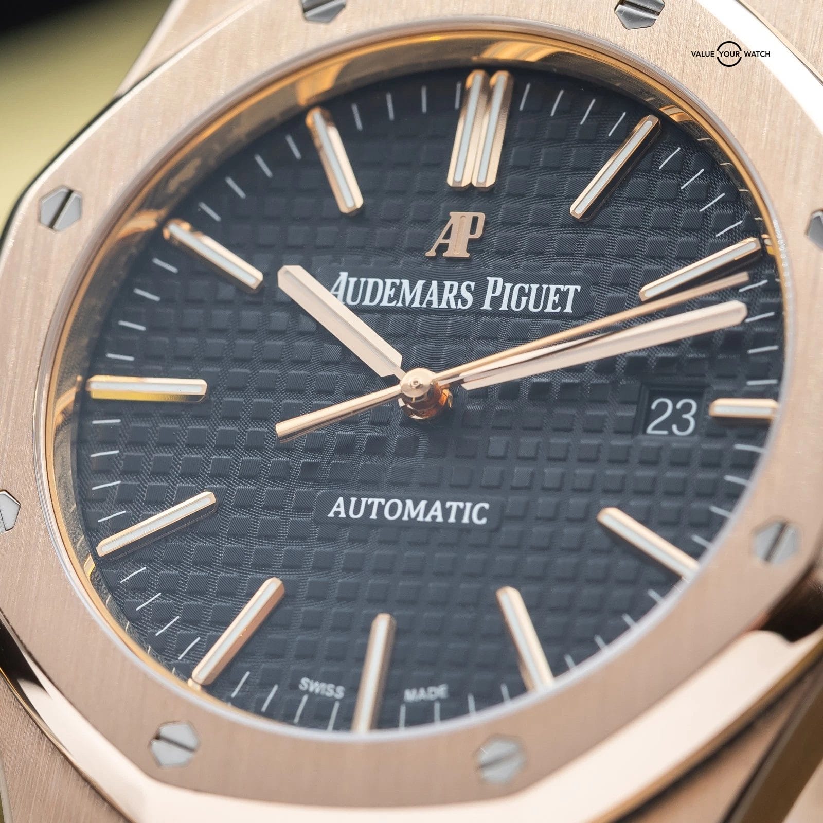 Audemars Piguet Royal Oak 41mm AP 15400OR Rose Gold Black Dial Full Set - Image 8