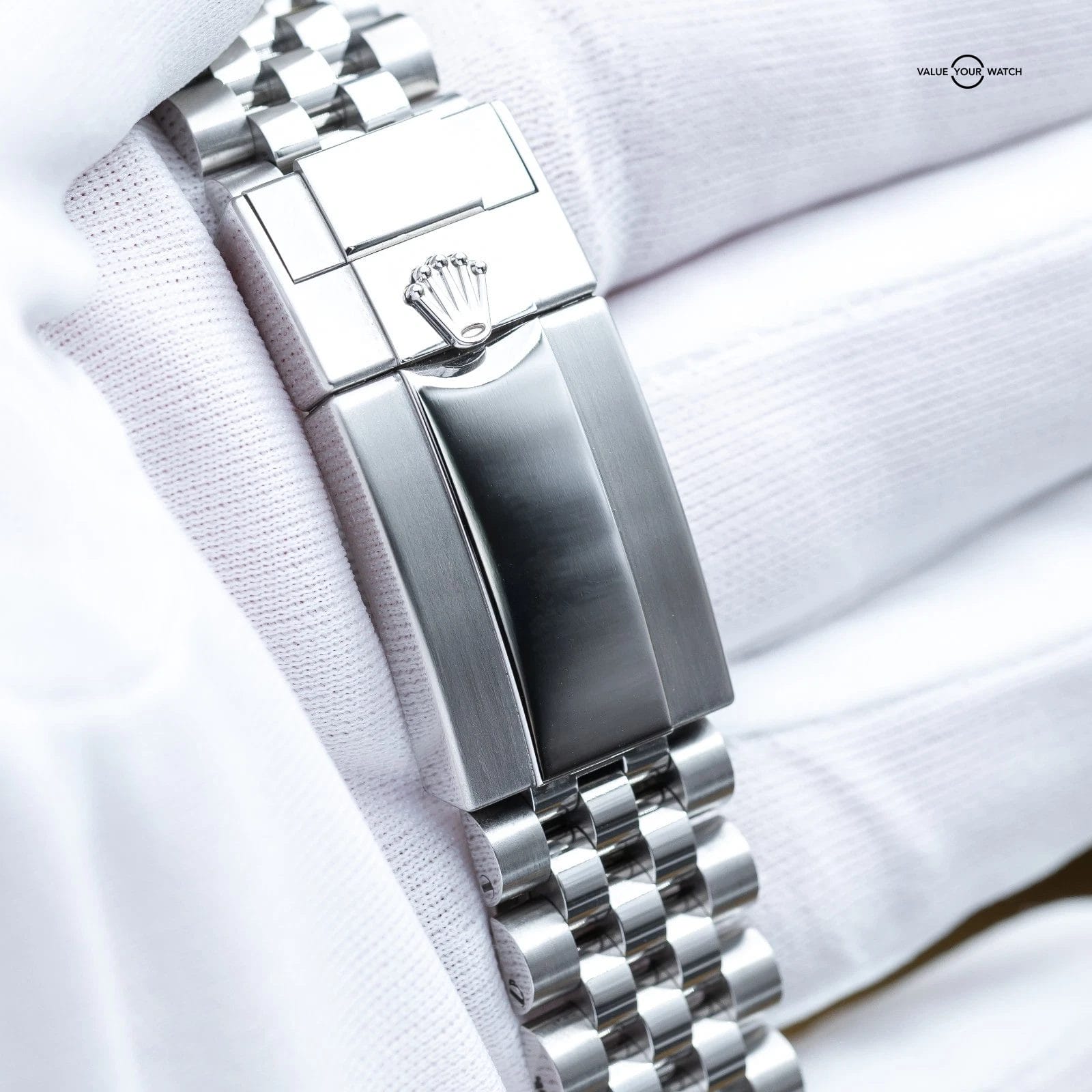 2025 Rolex GMT Master II "Bruce Wayne" 40mm Jubilee - 126710GRNR Complete Set - Image 7