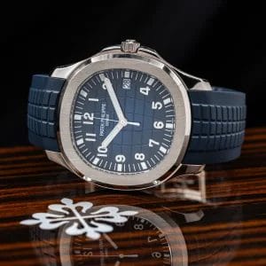 Patek Philippe Aquanaut in White Gold, blue dial ref. 5168G full set!