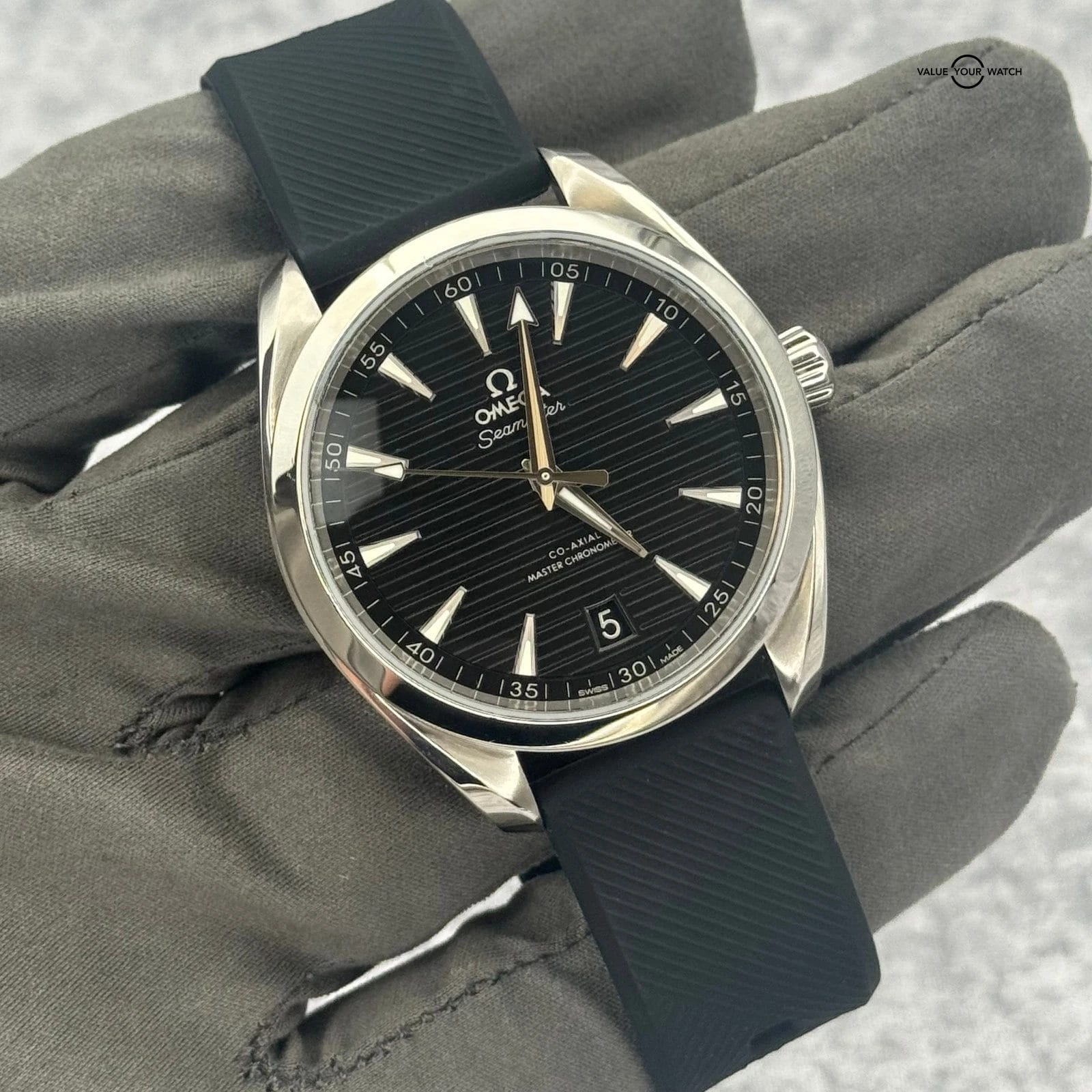 2024 Omega Aqua Terra Black Dial 41mm Teak 220.10.41.21.01.001 - Image 11
