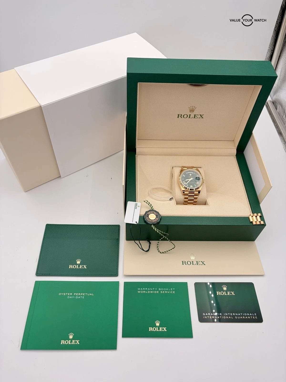 Rolex Day-Date President 228238 40mm Green Roman Dial 18K Yellow Gold Box/Papers - Image 3
