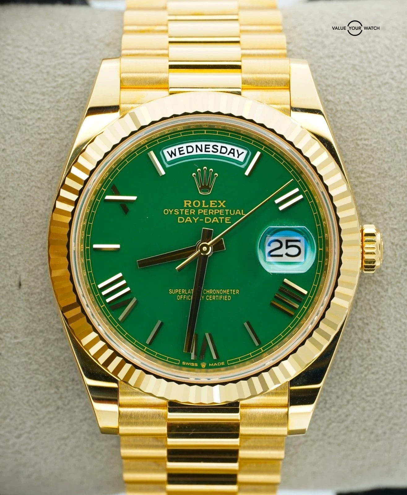 Rolex Day-Date President 228238 40mm Green Roman Dial 18K Yellow Gold Box/Papers - Image 6