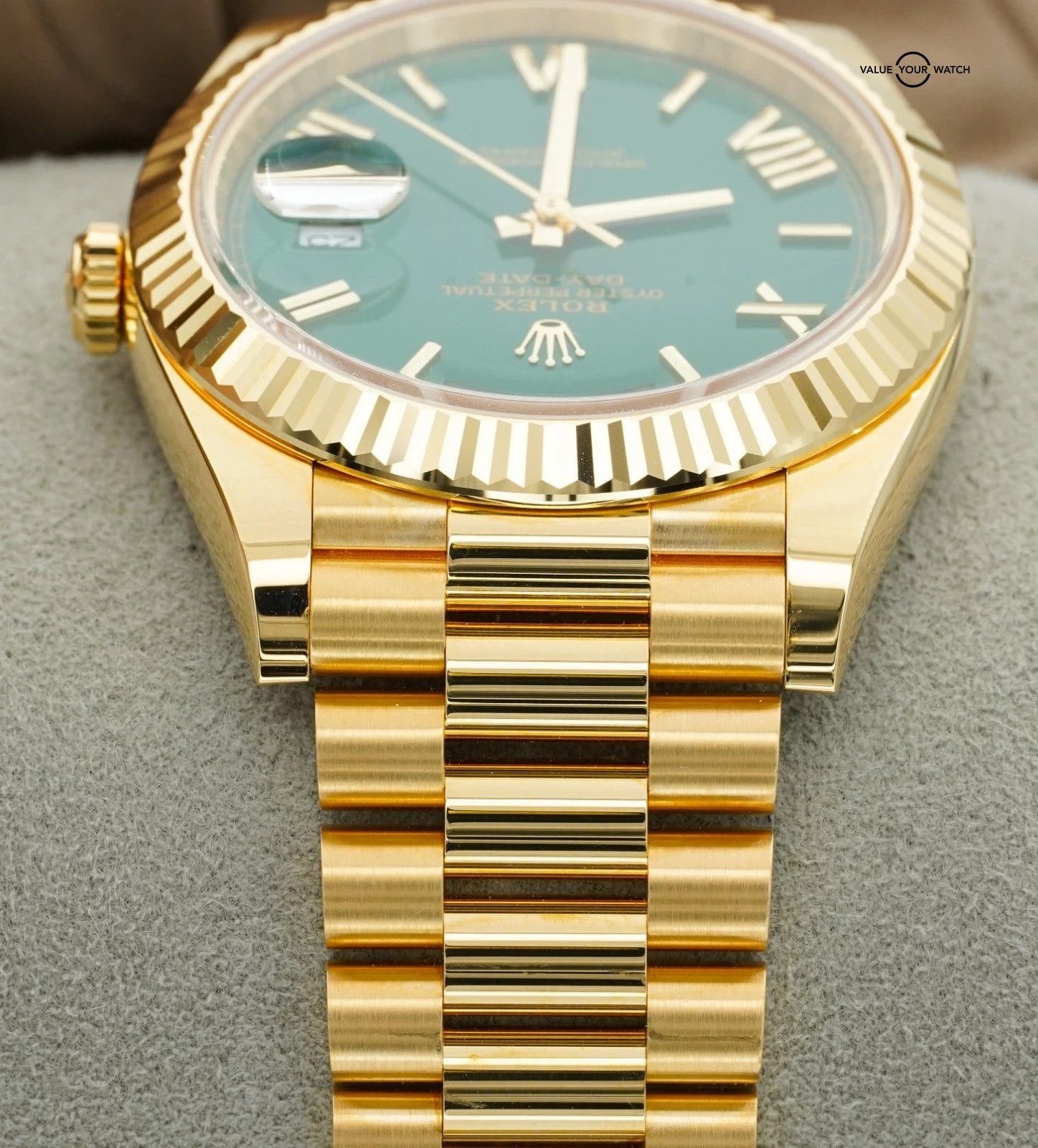 Rolex Day-Date President 228238 40mm Green Roman Dial 18K Yellow Gold Box/Papers - Image 11