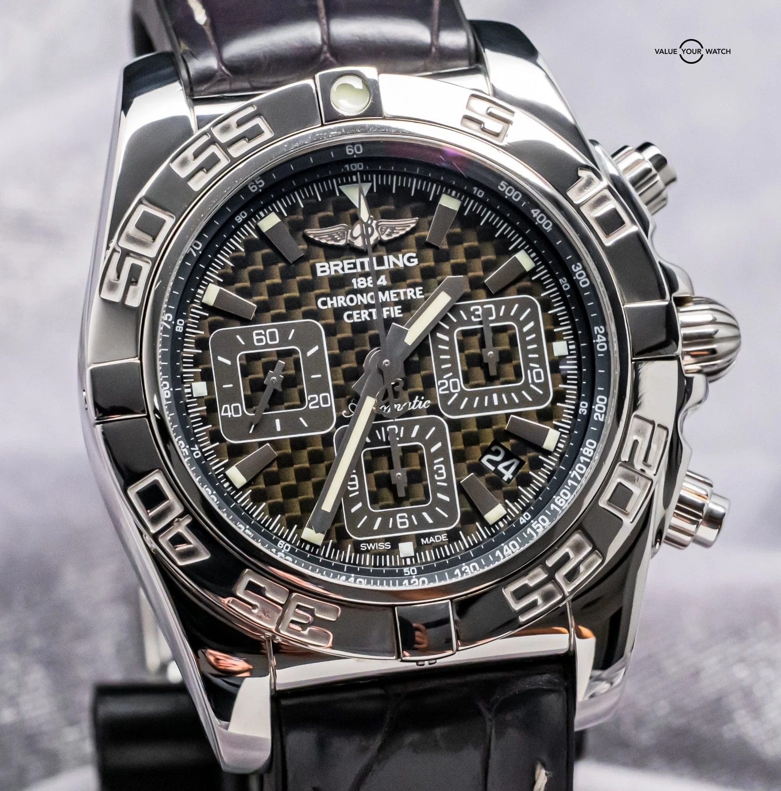 Breitling Chronomat 44 Carbon Fiber B01 Box Papers Deploy Rubber Aviation AB0110