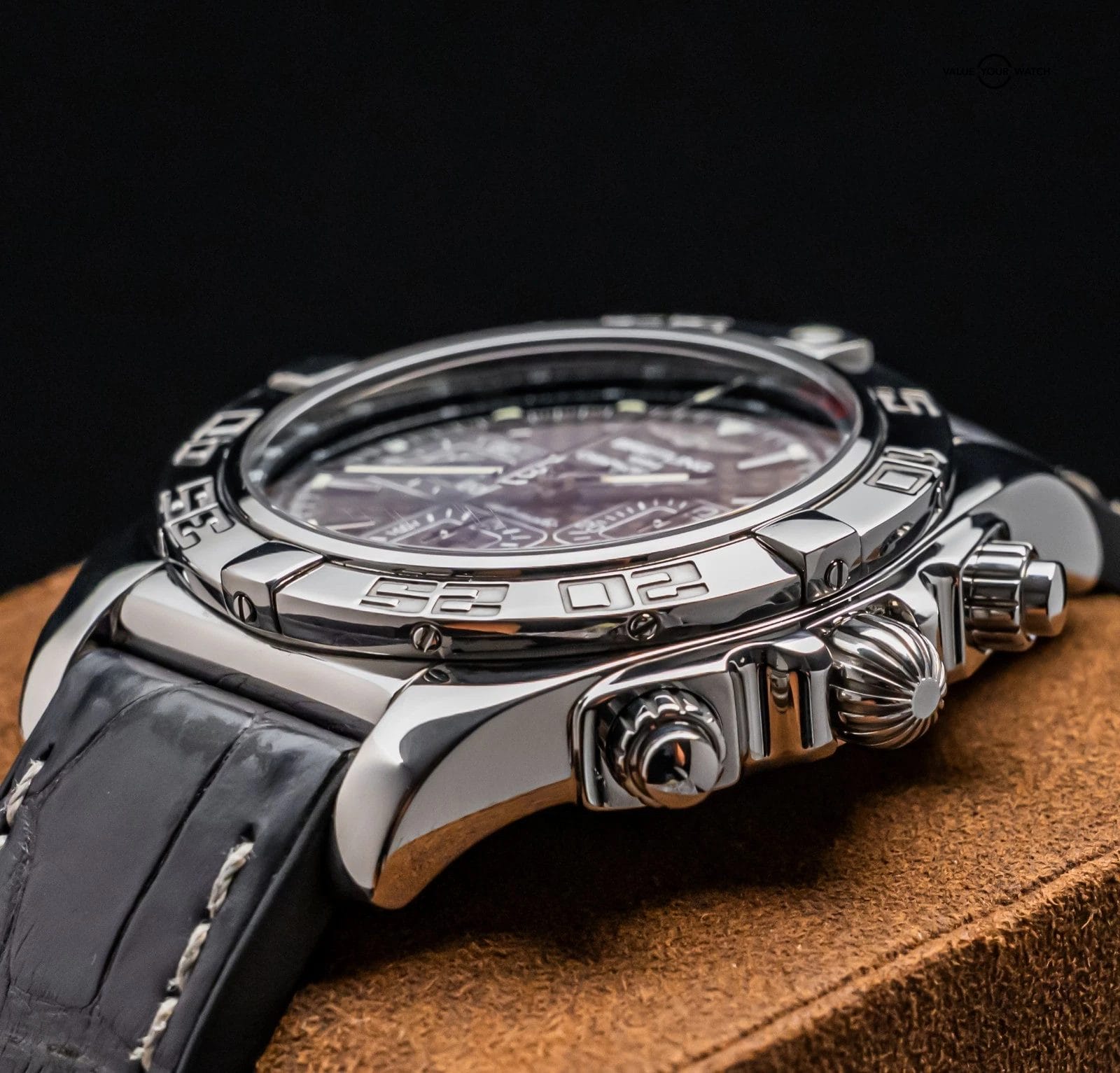 Breitling Chronomat 44 Carbon Fiber B01 Box Papers Deploy Rubber Aviation AB0110 - Image 9