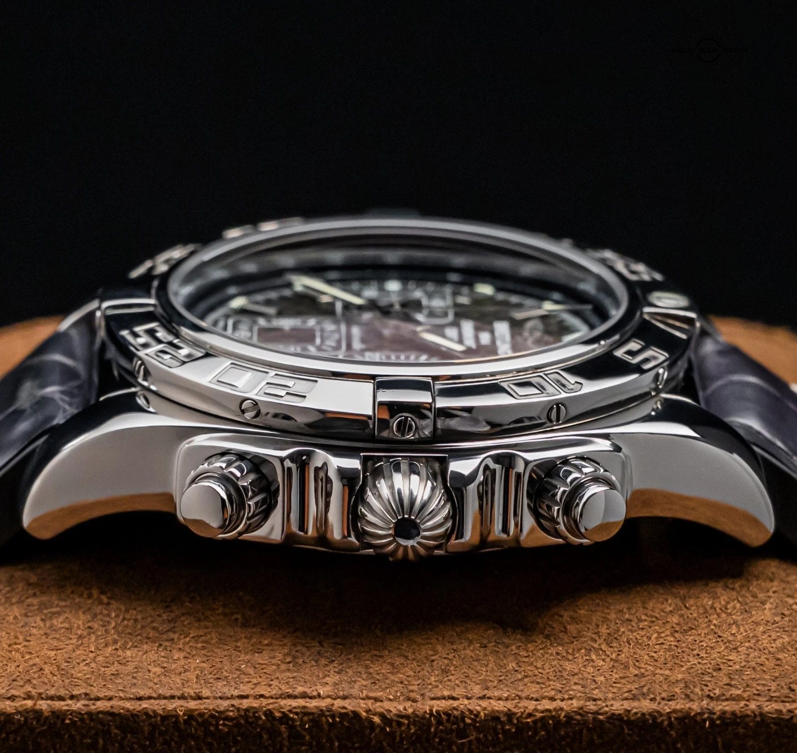 Breitling Chronomat 44 Carbon Fiber B01 Box Papers Deploy Rubber Aviation AB0110 - Image 10
