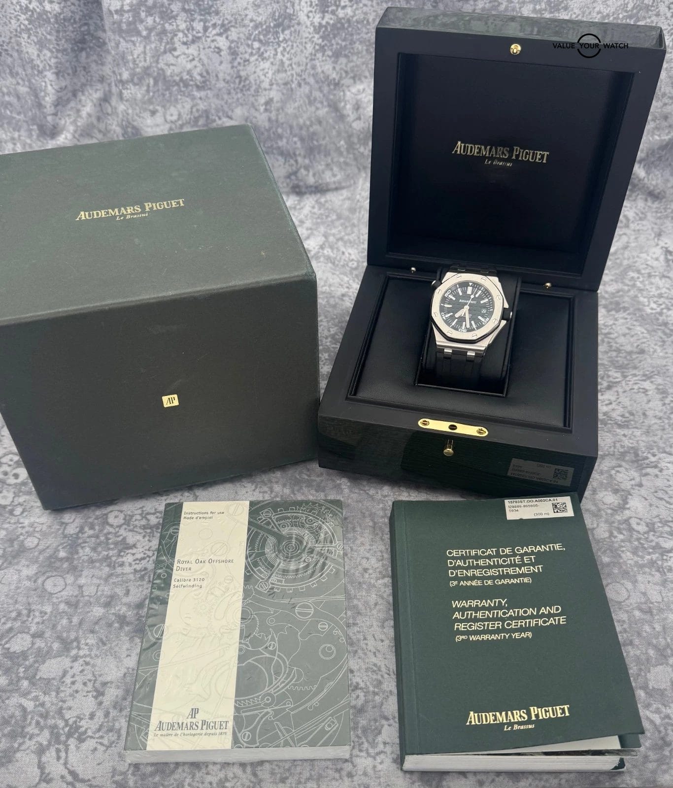 Audemars Piguet Royal Oak Offshore Diver Black Dial 42mm - 15703ST.OO.A002CA.01 - Image 3