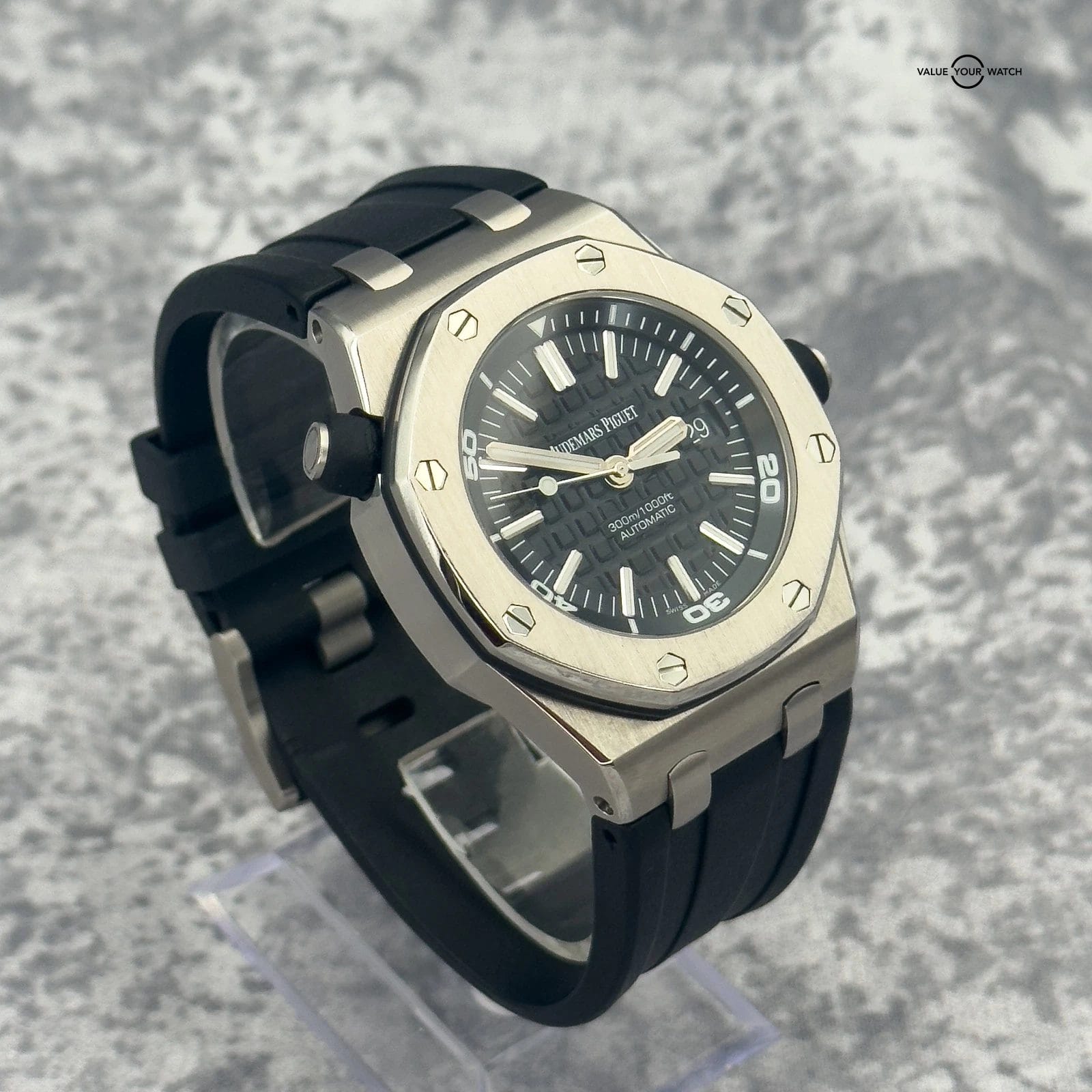 Audemars Piguet Royal Oak Offshore Diver Black Dial 42mm - 15703ST.OO.A002CA.01 - Image 4