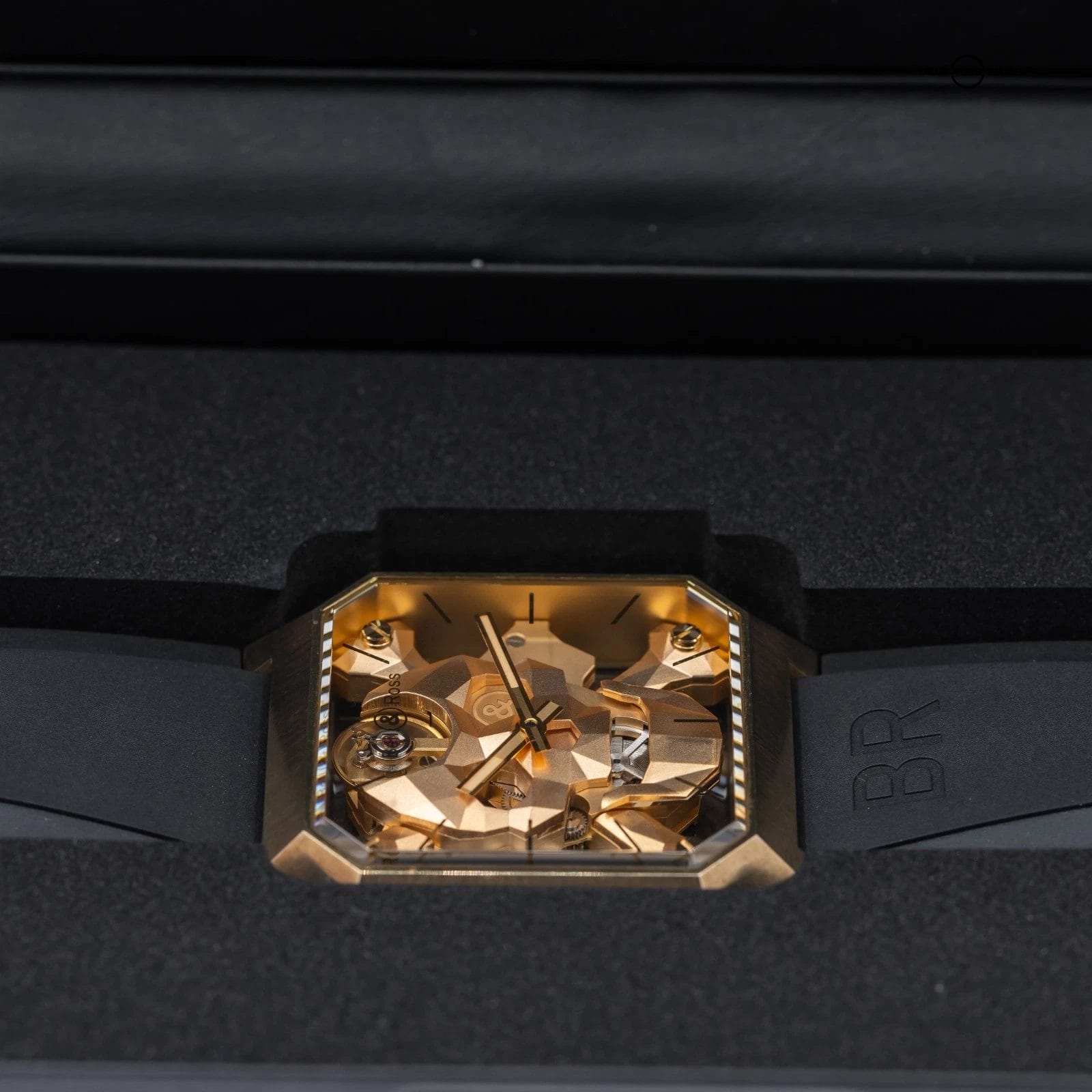 Bell & Ross Cyber Skull in Bronze, Skeleton limited edition full set 2021! - Image 13