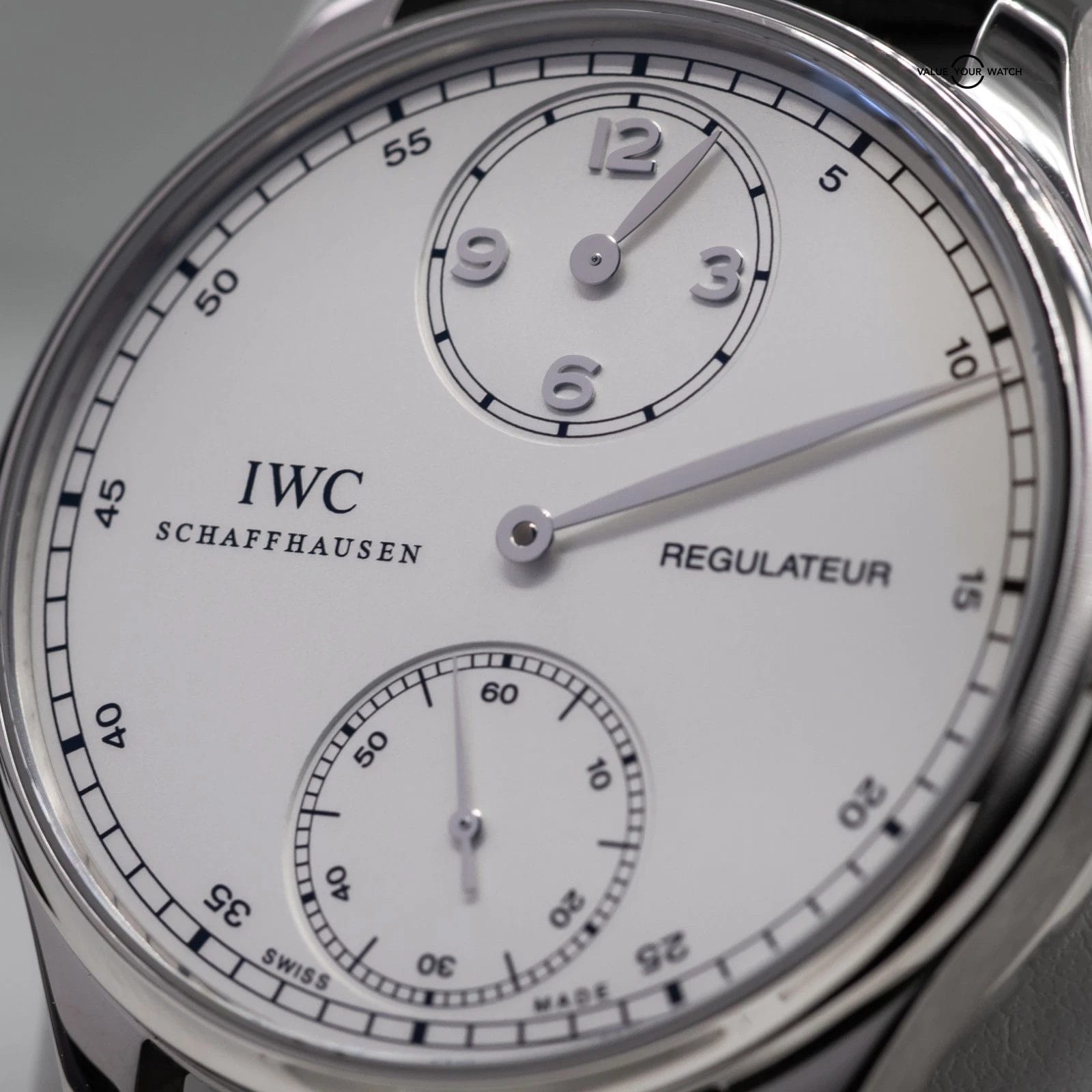 IWC Portugieser Regulateur 500 piece Limited Edition in 43mm of solid Platinum! - Image 5