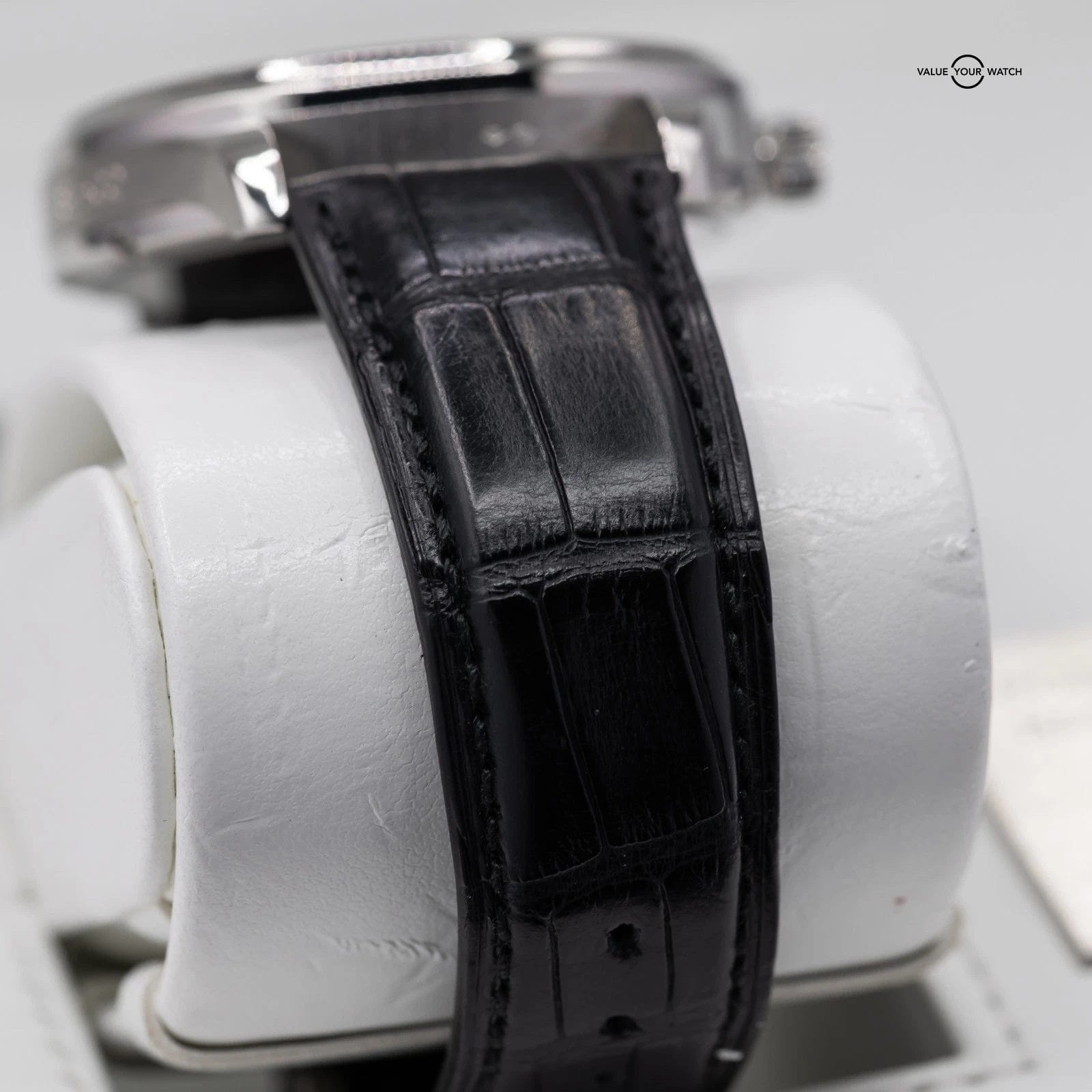 IWC Portugieser Regulateur 500 piece Limited Edition in 43mm of solid Platinum! - Image 10