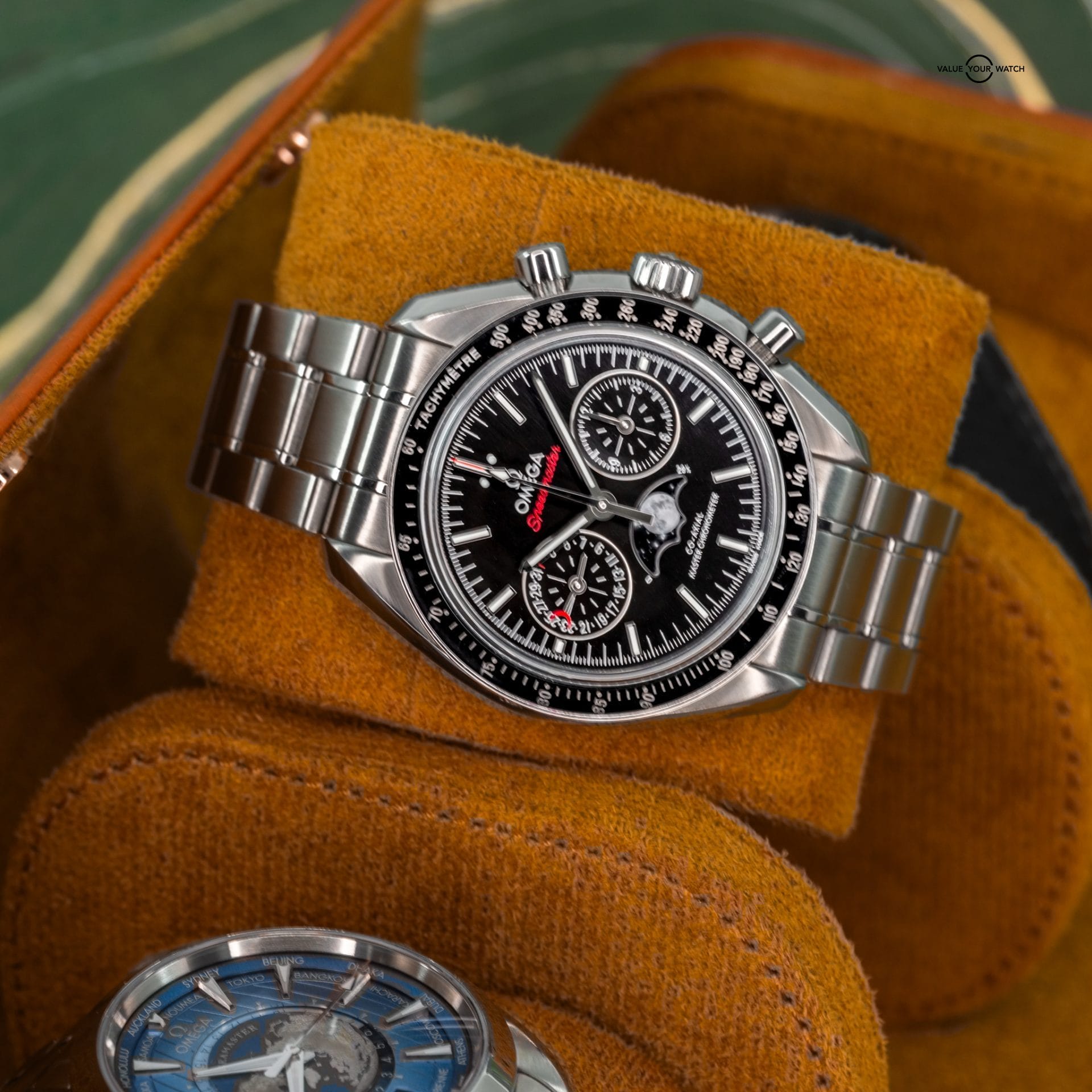 Omega Speedmaster Moonphase Chronograph 44.25mm Black Dial Steel Complete Set 304.30.44.52.01.001 - Image 5