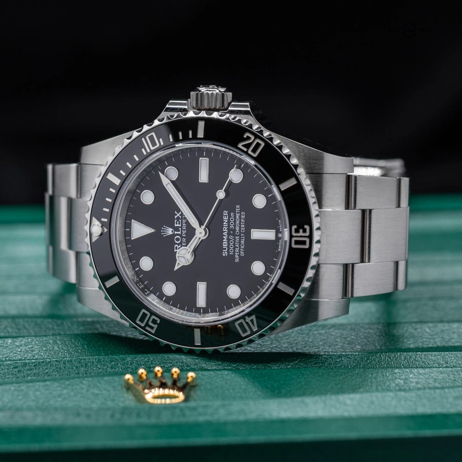 Rolex Submariner 124060 Silver Oyster Bracelet with Black Bezel