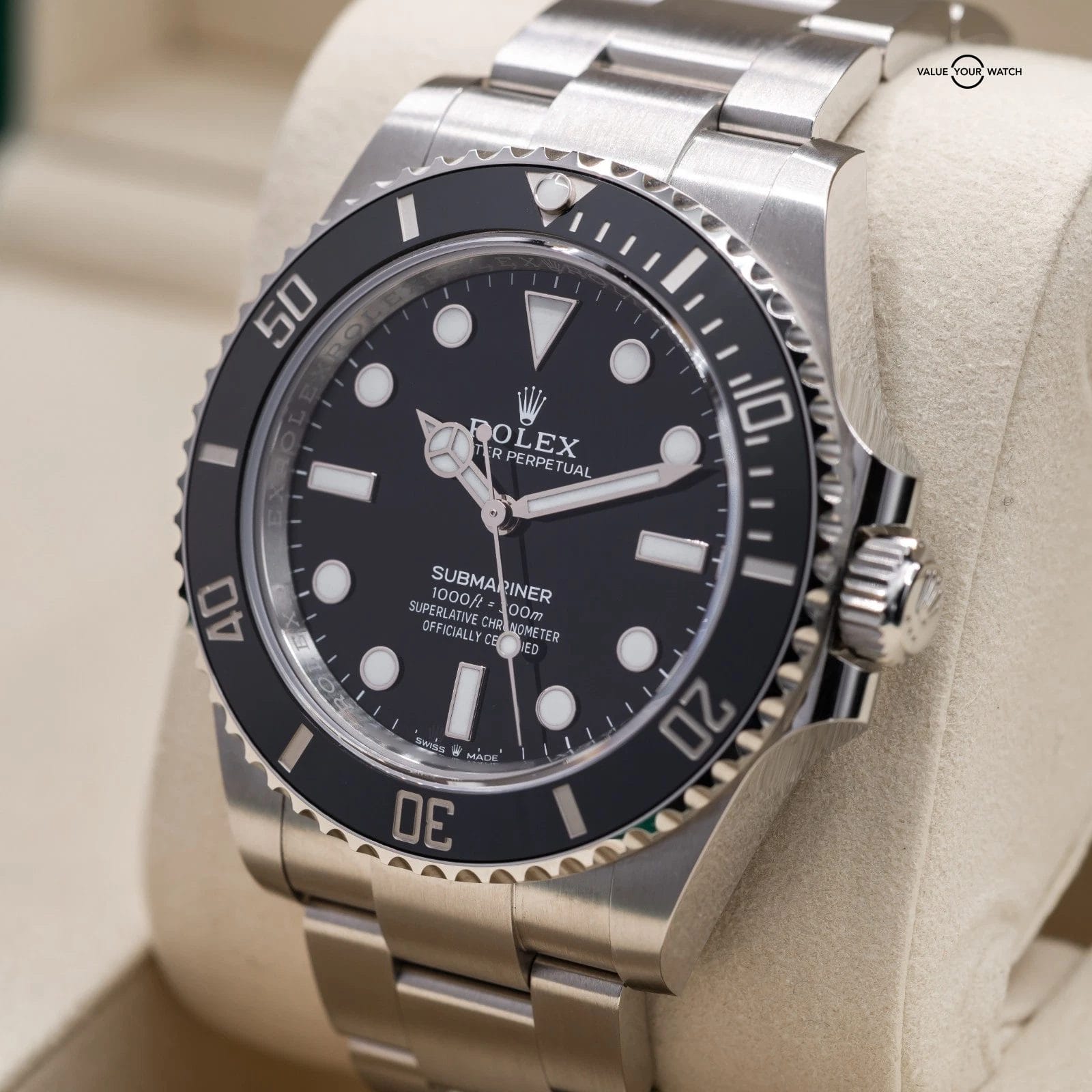 Rolex Submariner 124060 Silver Oyster Bracelet with Black Bezel - Image 5