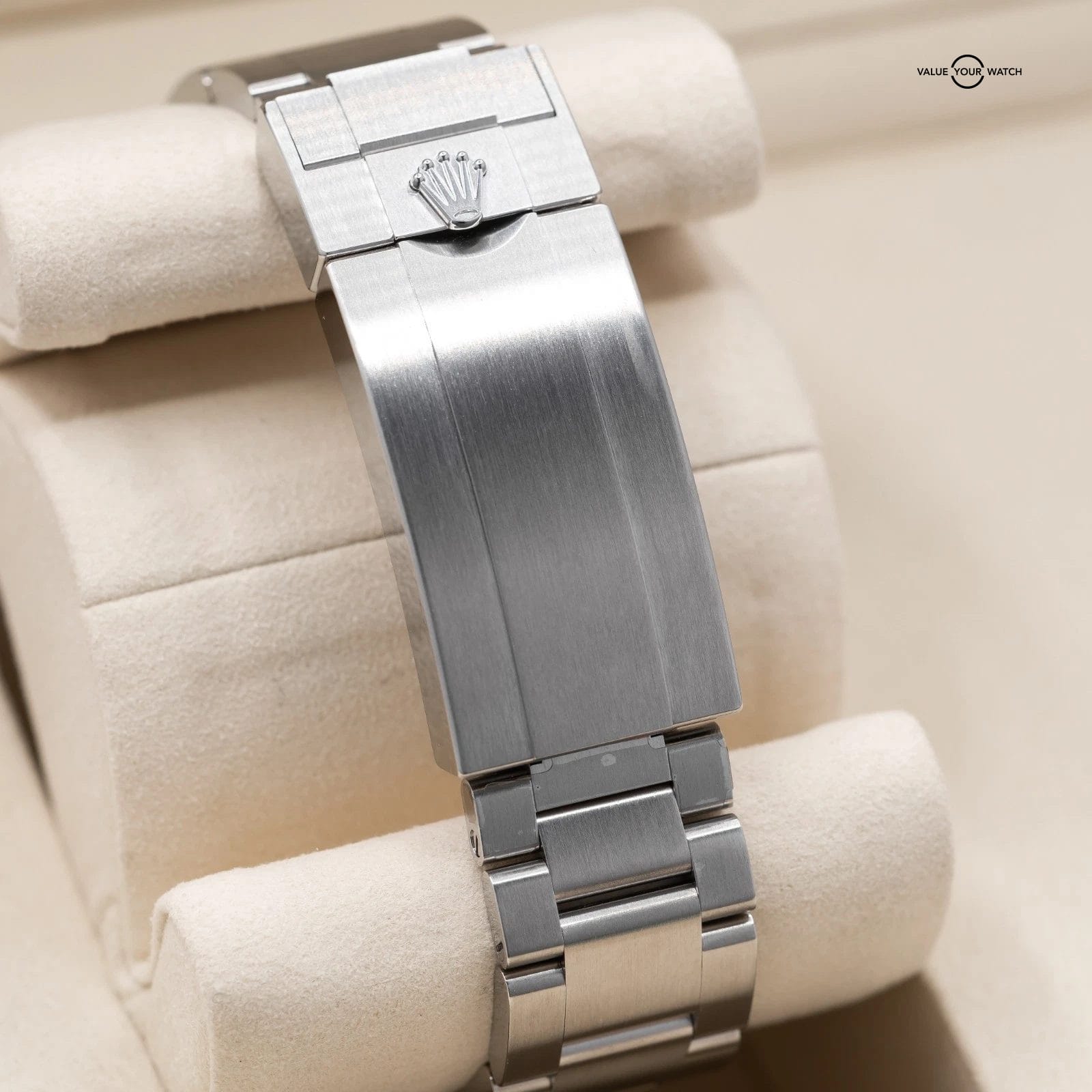 Rolex Submariner 124060 Silver Oyster Bracelet with Black Bezel - Image 13