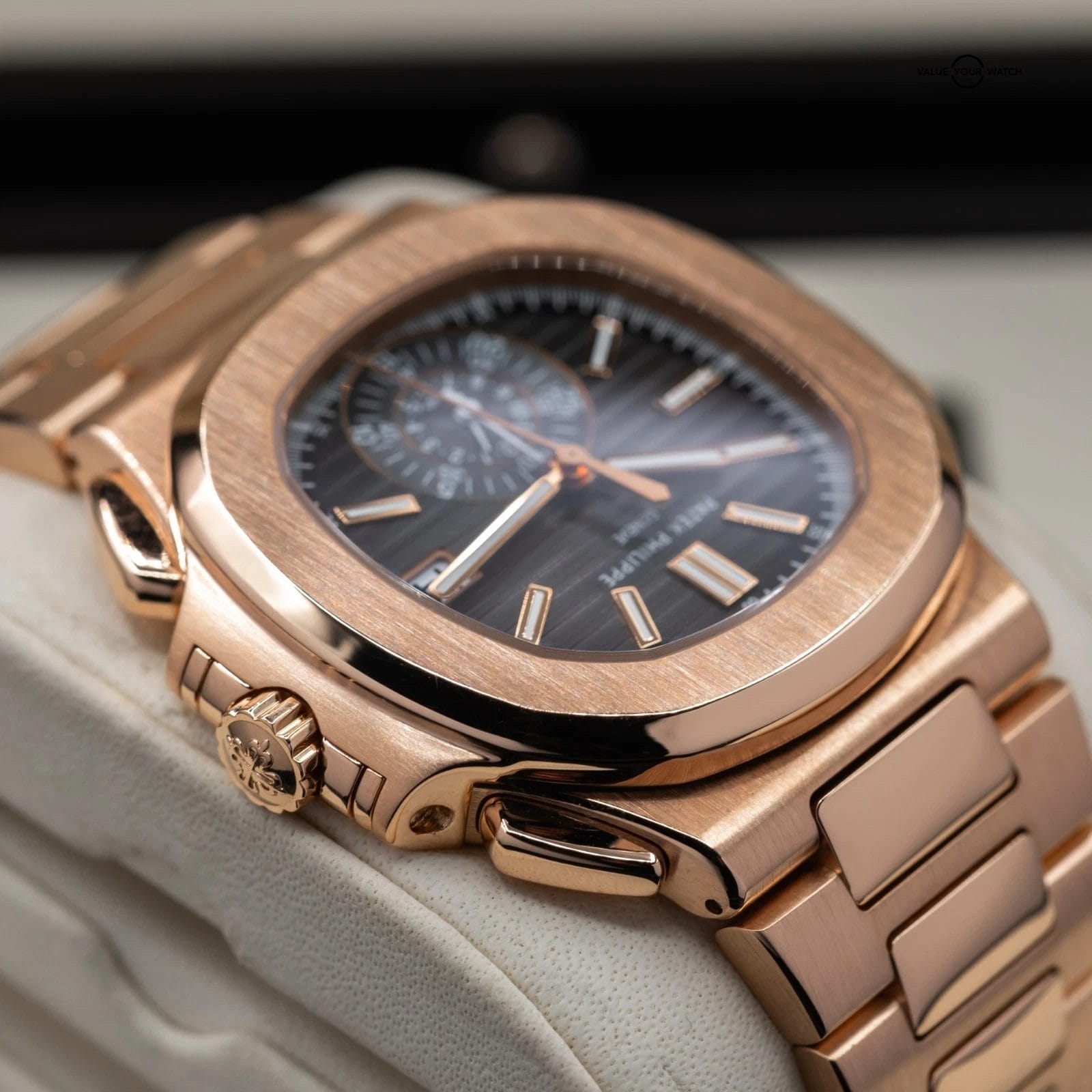Patek Philippe Nautilus Chronograph in rose Gold, 5980/1R full set 2015! - Image 12