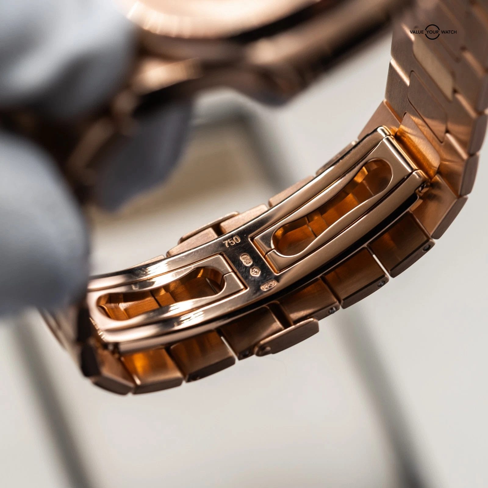 Patek Philippe Nautilus Chronograph in rose Gold, 5980/1R full set 2015! - Image 17