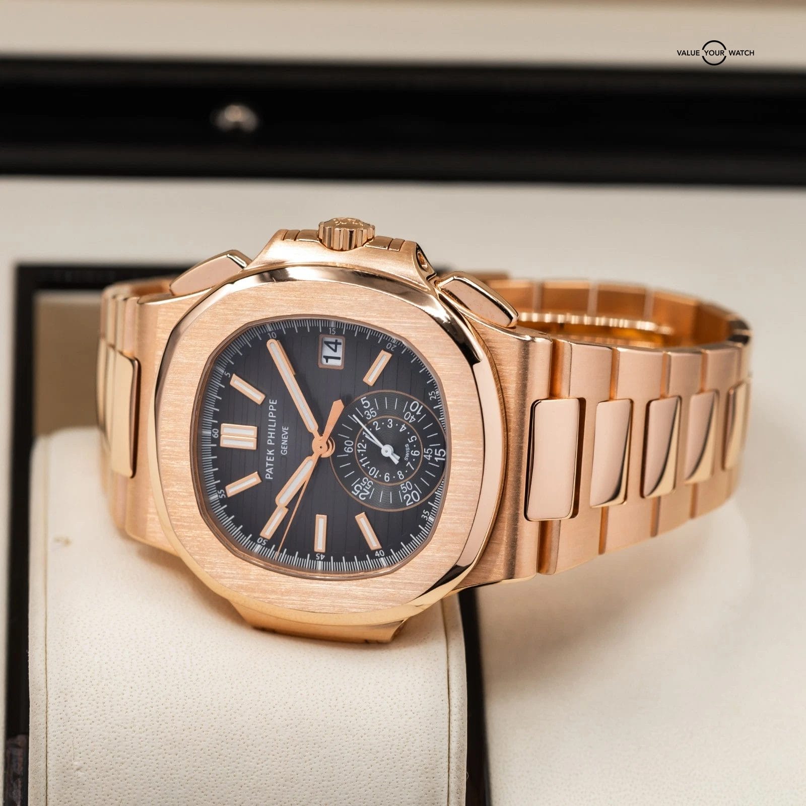 Patek Philippe Nautilus Chronograph in rose Gold, 5980/1R full set 2015! - Image 18