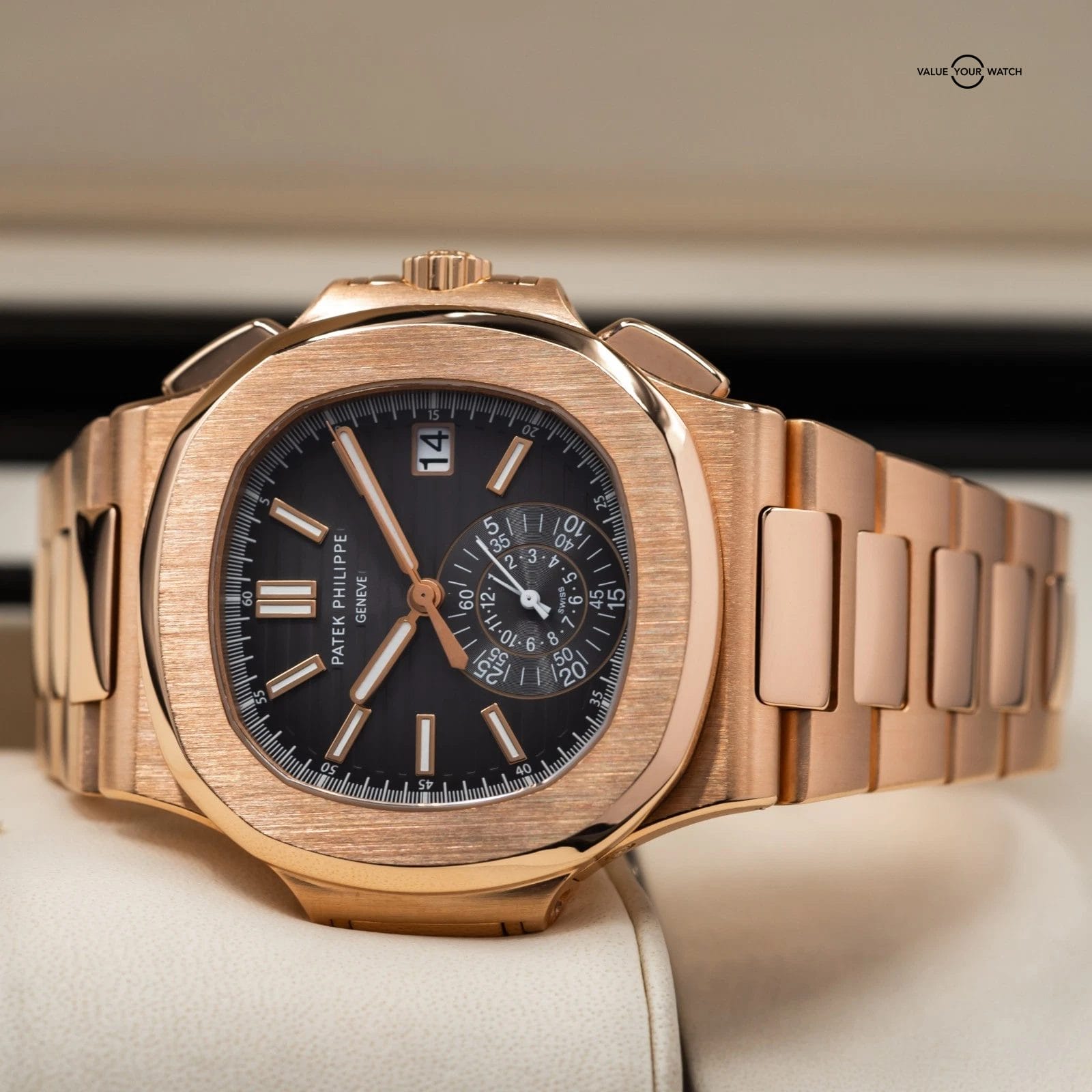 Patek Philippe Nautilus Chronograph in rose Gold, 5980/1R full set 2015! - Image 19