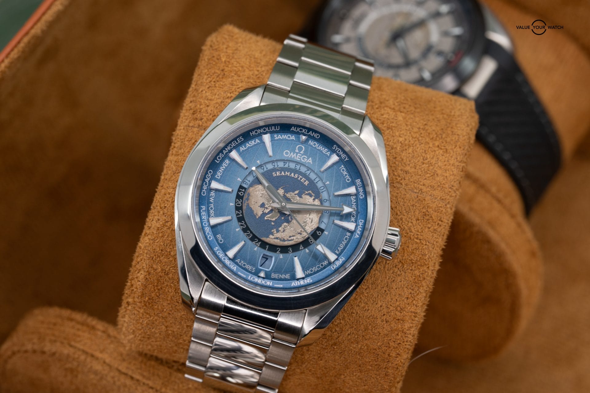 Omega Seamaster Aqua Terra Worldtimer Steel Summer Blue 220.10.43.22.03.002 43mm 2025 - Image 5