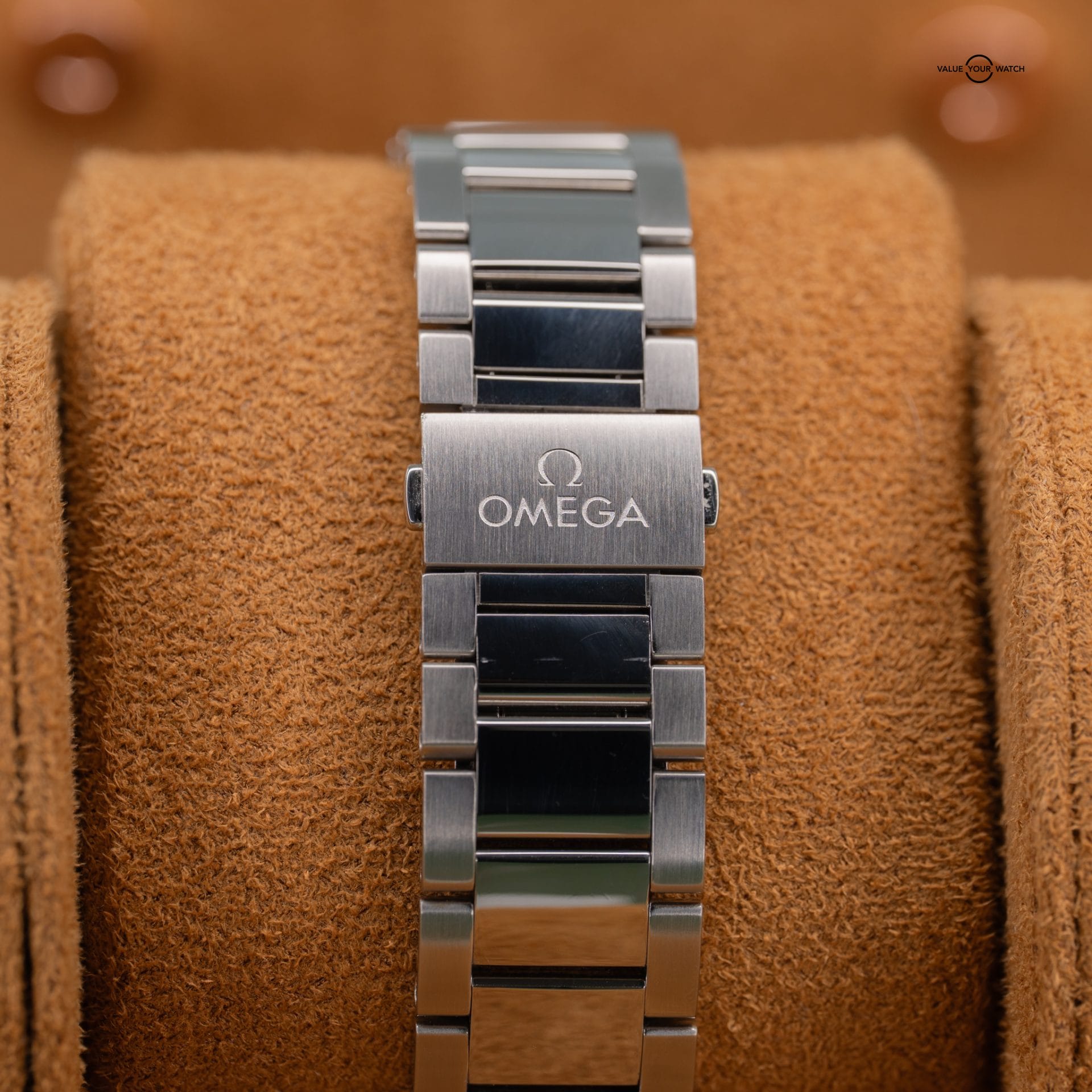 Omega Seamaster Aqua Terra Worldtimer Steel Summer Blue 220.10.43.22.03.002 43mm 2025 - Image 8