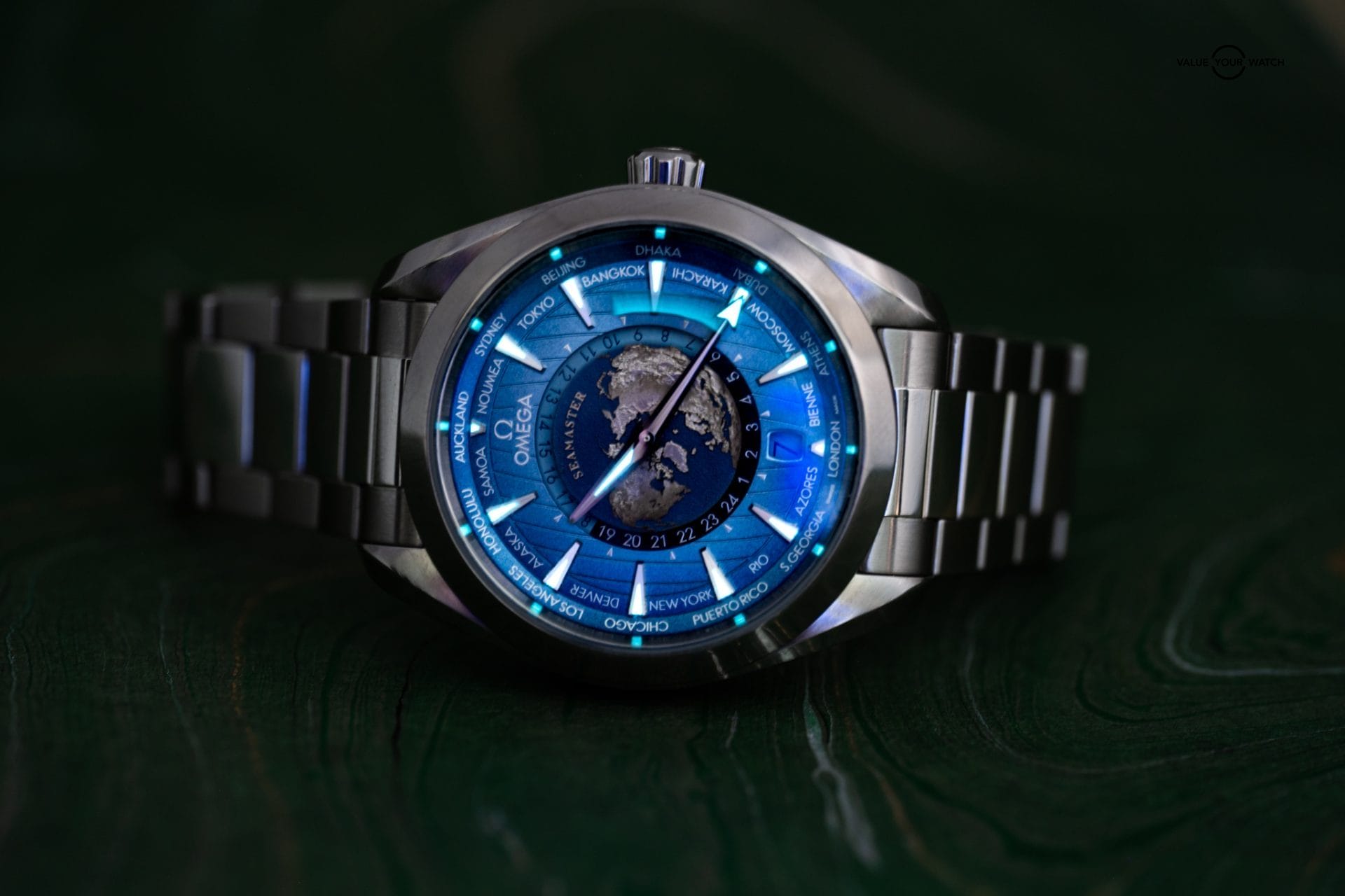 Omega Seamaster Aqua Terra Worldtimer Steel Summer Blue 220.10.43.22.03.002 43mm 2025 - Image 16