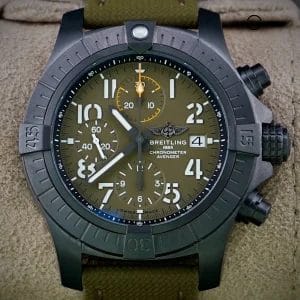 Breitling Avenger Chronograph 45 Night Mission V13317 Green Titanium – FULL SET