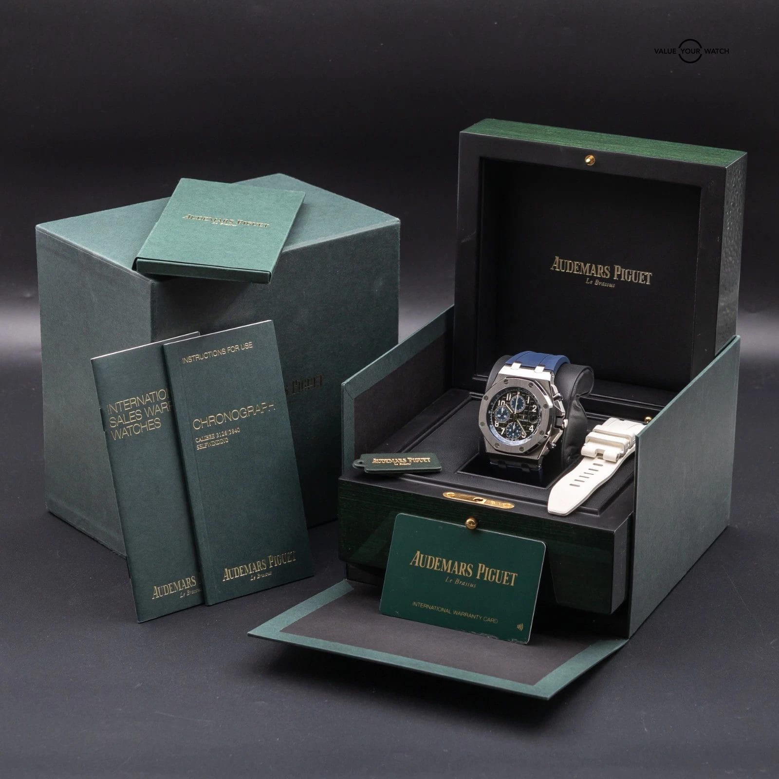 Audemars Piguet Royal Oak Offshore Chrono ‘Batman’ 42 Steel AP 26470ST Full Set - Image 9