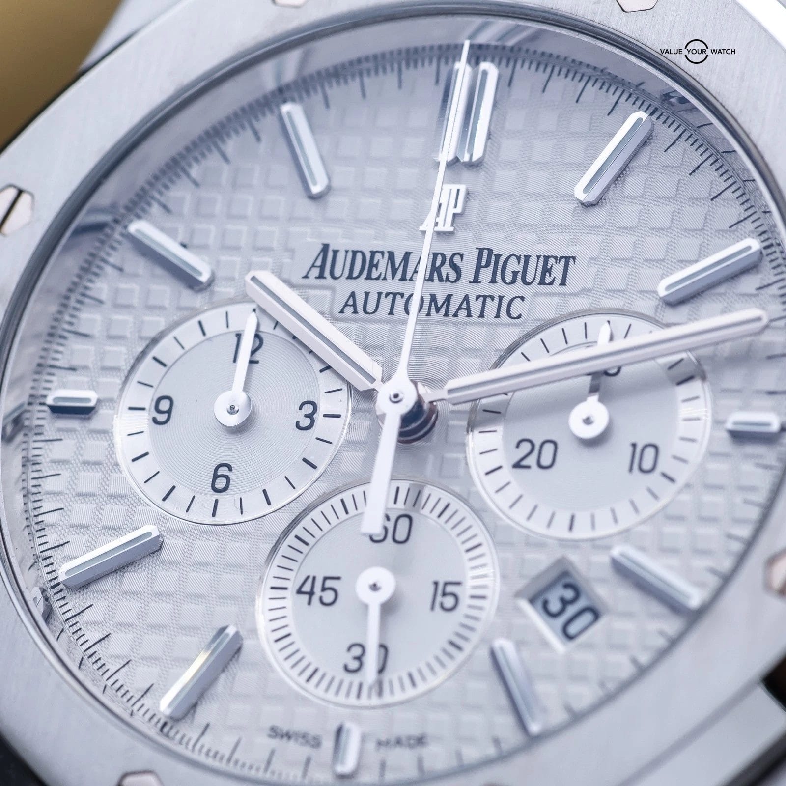 Audemars Piguet Royal Oak Chrono 41mm Steel White Silver AP 26320st - Full Set - Image 8